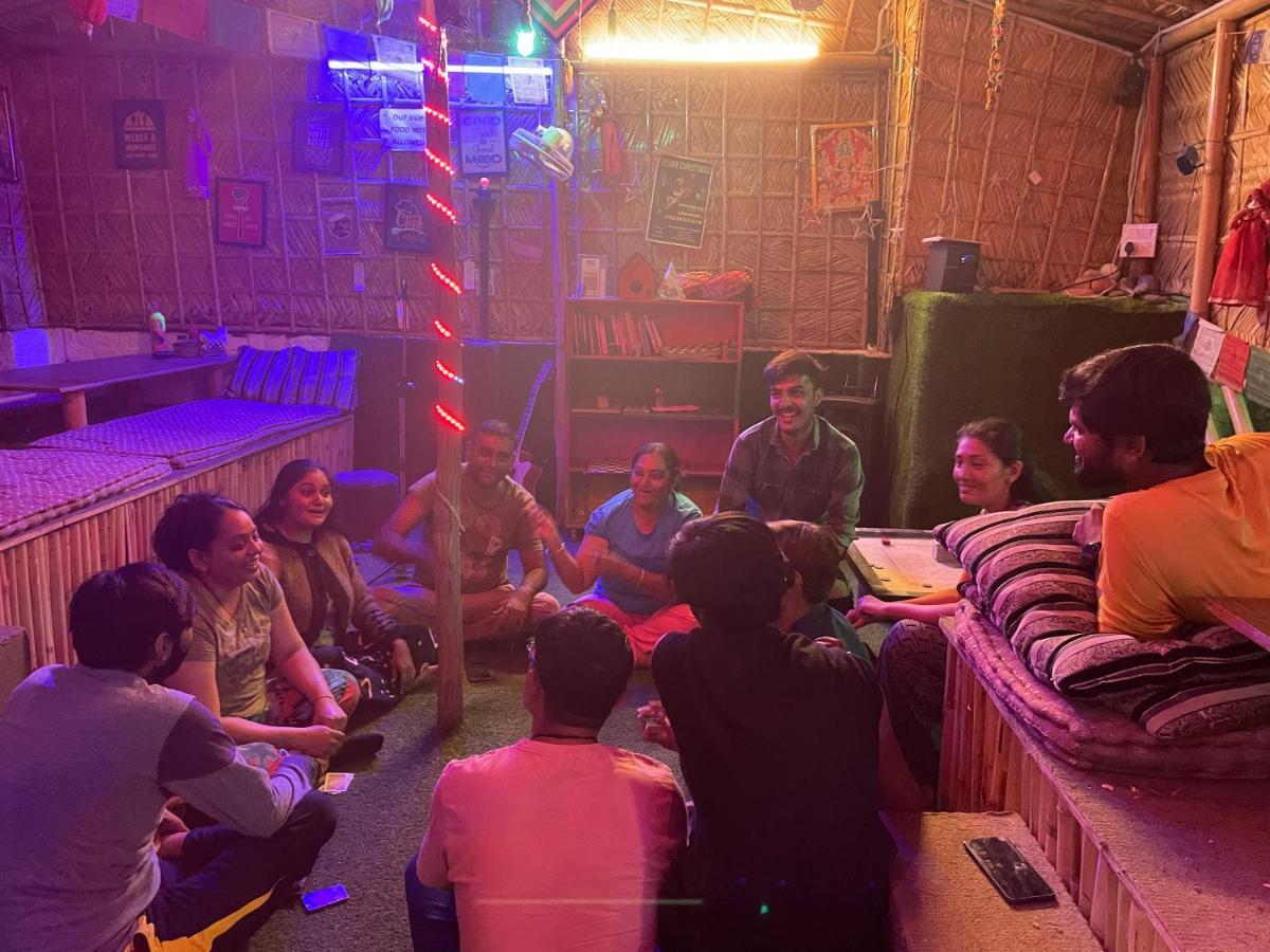 טאפובן Orchid Hostel And Hotel מראה חיצוני תמונה