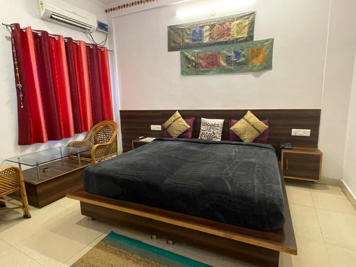 טאפובן Orchid Hostel And Hotel מראה חיצוני תמונה